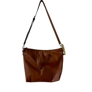 Kate and Alex Faux Leather Tote 👜